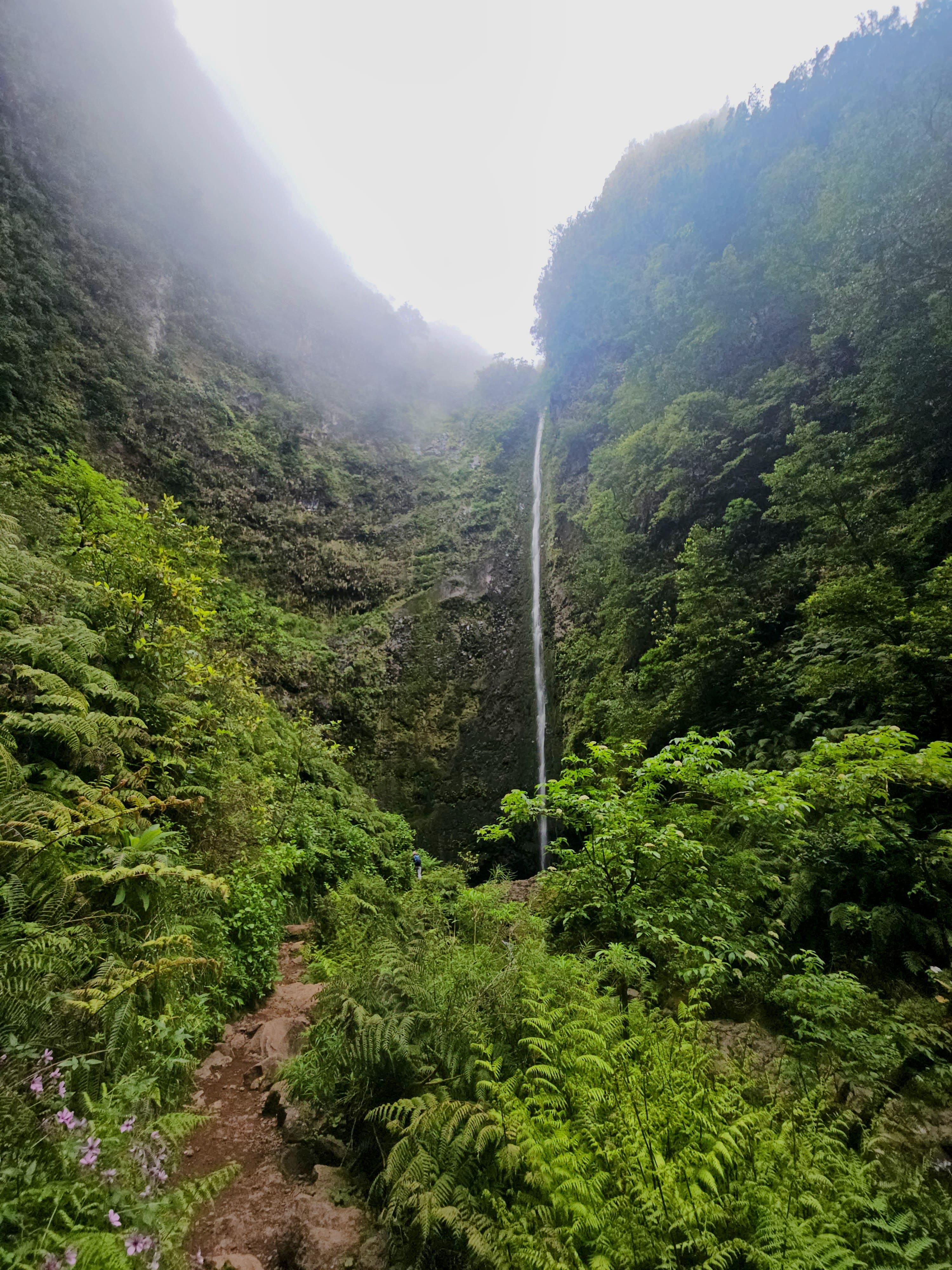 Cascade de Caldeirão Verde